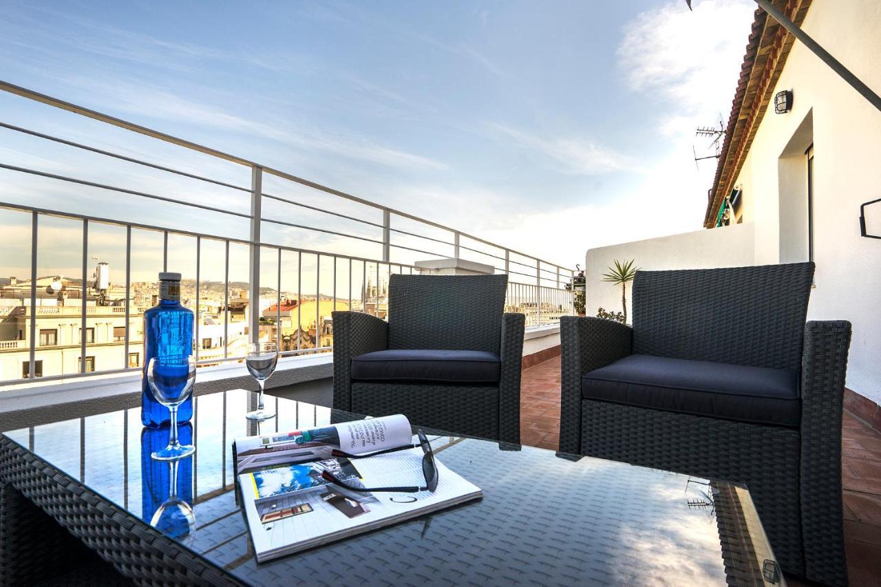 Friendly Rentals Gran Via Барселона Екстериор снимка